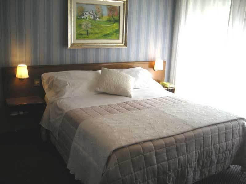 Hotel De La Ville Central Latina Eksteriør bilde